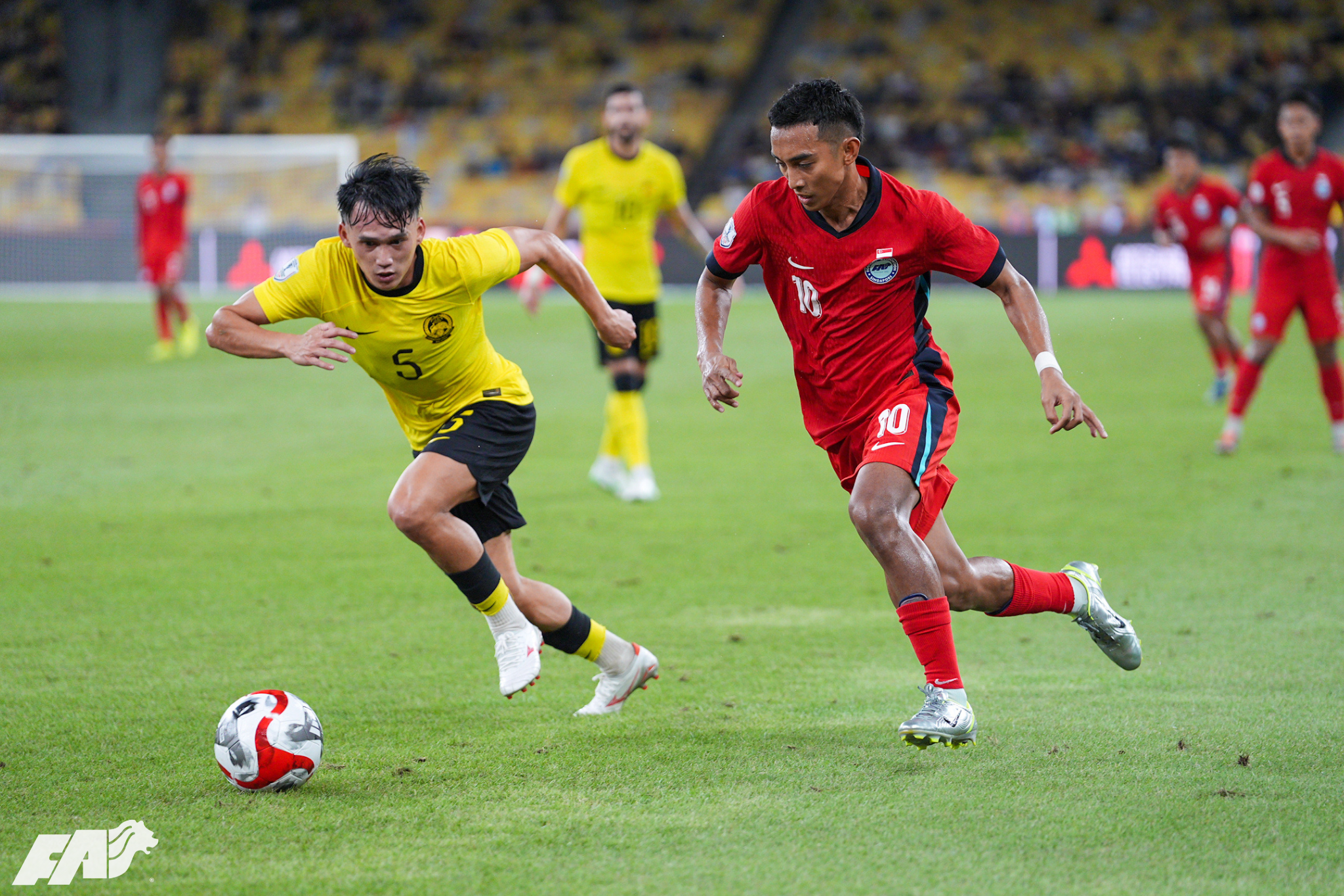 新加坡在9月在FIFA窗口中面对马来西亚的第一场比赛，临时主教练加文·李 – 新加坡足球协会